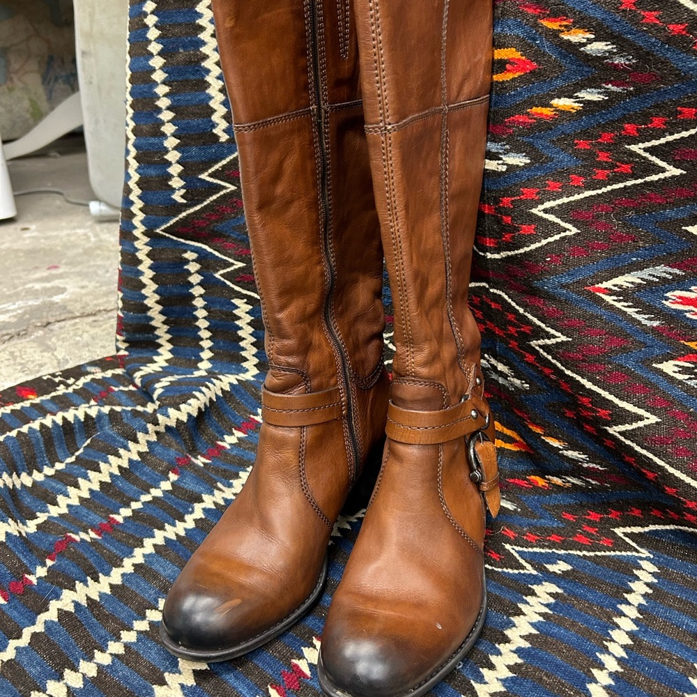 Clarks Women's Mascarpone Artisn buckle Brown Heeled leather Boots size 9 - Picture 12 of 12